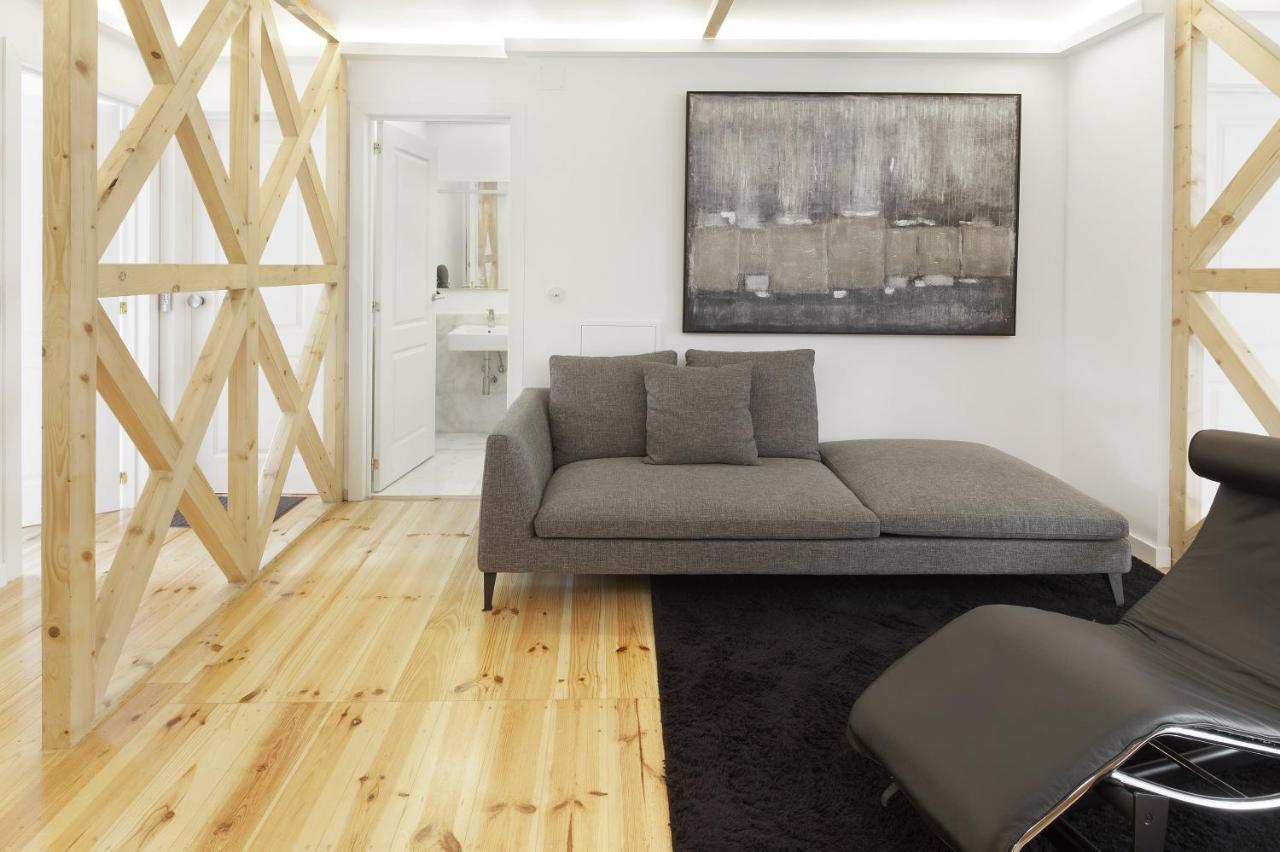 Cosy Room In Alcantara - Lisboa — Photos 1
